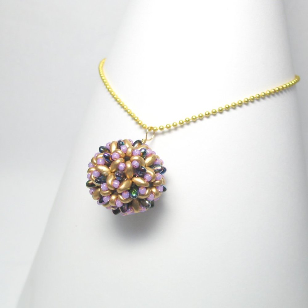 Handwoven Beaded bead Pendant Necklace
